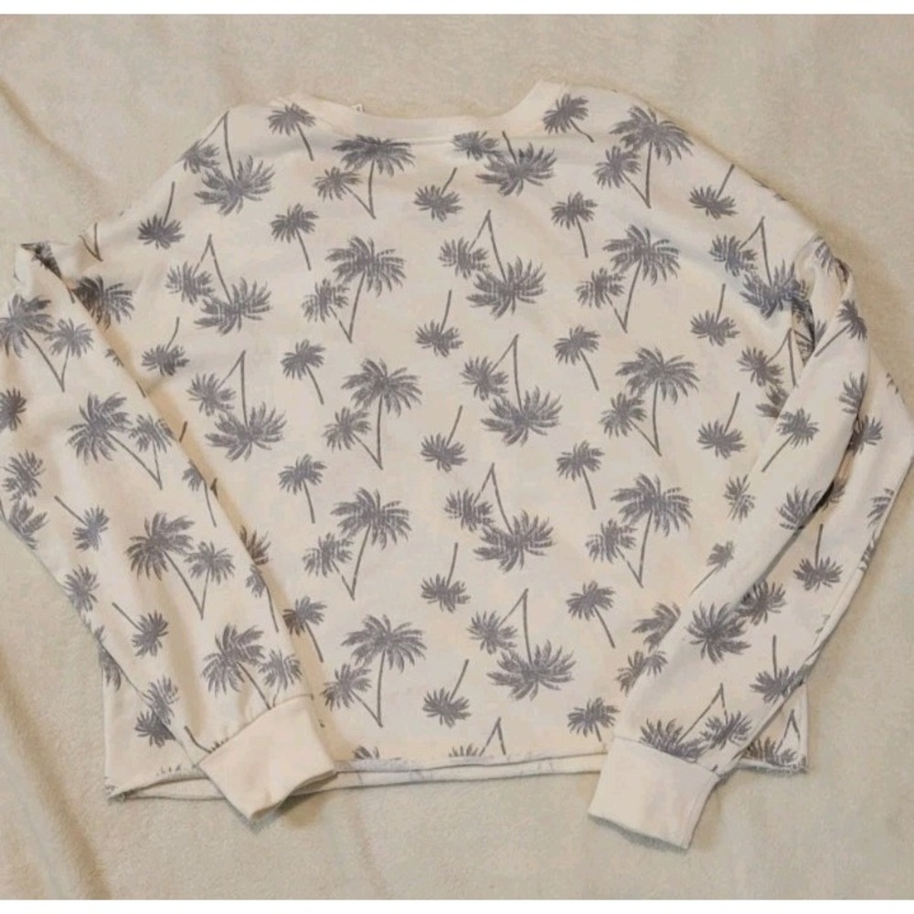 ZOE + LIV NWT PALM TREE LONG SLEEVE CROP TOP WOMENS SIZE MEDIUM - Picture 4 of 4